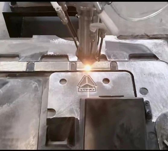 Mold laser cladding Mold laser cladding